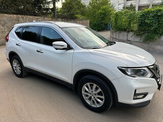 2019 Nissan X-Trail III Рестайлинг, белый, 2090000 рублей, вид 3