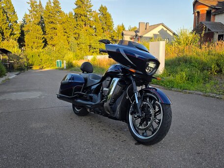 2014 Victory Cross Country, синий, 1290000 рублей, вид 1
