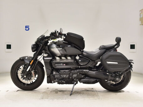 2021 Triumph Rocket III, чёрный, 2100000 рублей, вид 2