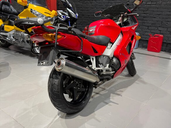 2000 Honda VFR 800, красный, 395000 рублей - вид 5