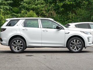 2025 Land Rover Discovery Sport I Рестайлинг, белый, 5885000 рублей, вид 4