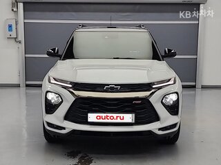 2022 Chevrolet TrailBlazer III, белый, 1530000 рублей, вид 2