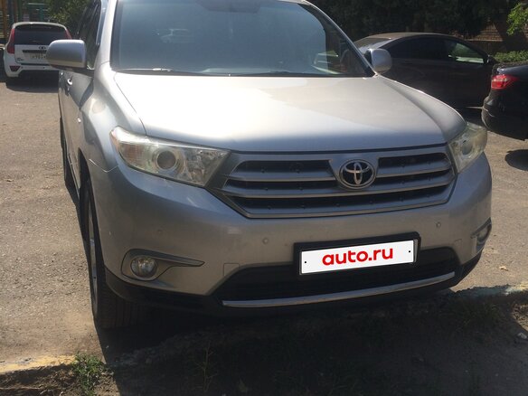 2012 Toyota Highlander II (XU40) Рестайлинг, серебристый, 2199000 рублей - вид 2
