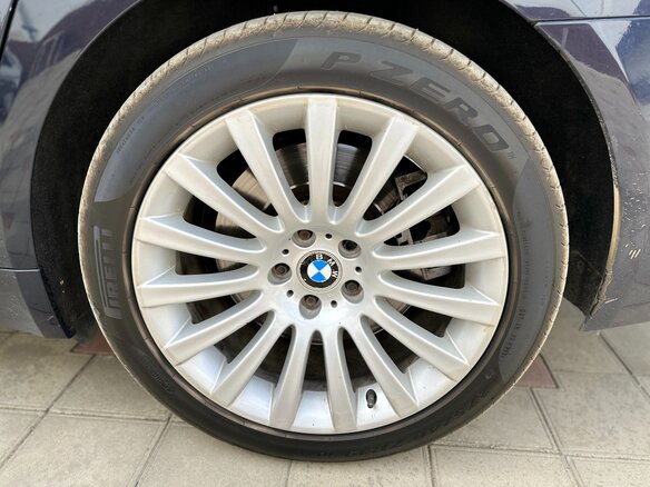 2009 BMW 7 серии Long 750Li xDrive V (F01/F02/F04), синий, 1400000 рублей - вид 14