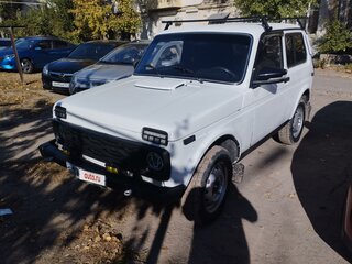 2011 Lada (ВАЗ) 2121 (4x4) I Рестайлинг, белый, 450000 рублей, вид 1