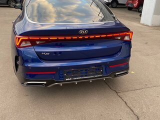 2021 Kia K5 III, синий, 2620000 рублей, вид 3