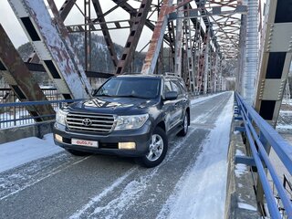 2010 Toyota Land Cruiser 200 Series, серый, 3350000 рублей, вид 5