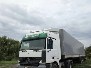 2001 Mercedes-Benz Actros, белый, 1950000 рублей, вид 1