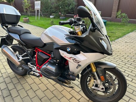 2017 BMW R 1200 RS, серебристый, 1500000 рублей, вид 4