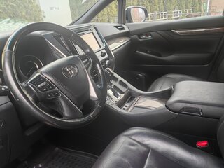 2019 Toyota Alphard III Рестайлинг, чёрный, 4500000 рублей, вид 4