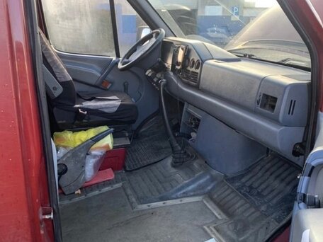 1996 Mercedes-Benz Sprinter, красный, 350000 рублей, вид 5