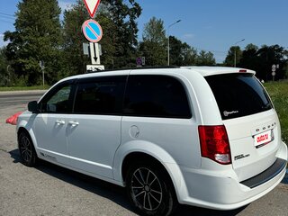2018 Dodge Caravan Grand V, белый, 2100000 рублей, вид 2