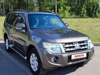 2011 Mitsubishi Pajero IV Рестайлинг 1, коричневый, 1950000 рублей, вид 3