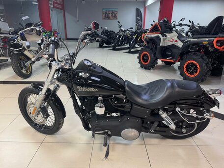 2010 Harley-Davidson Street Bob, чёрный, 855000 рублей, вид 2