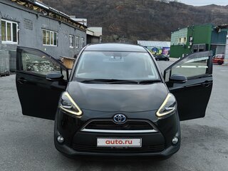 2018 Toyota Sienta II, чёрный, 1430000 рублей, вид 2