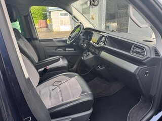 2021 Volkswagen Multivan T6 Рестайлинг, синий, 7355000 рублей, вид 5
