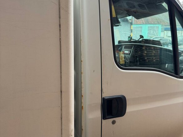 2013 Iveco Daily, белый, 2200000 рублей - вид 14