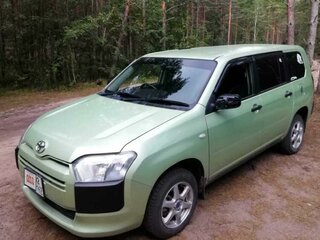 2019 Toyota Probox I Рестайлинг, зелёный, 1500000 рублей, вид 1