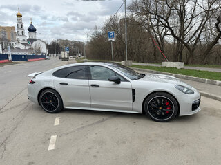2019 Porsche Panamera GTS II, серый, 10490000 рублей, вид 5