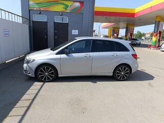 2013 Mercedes-Benz B-Класс 180 II (W246), серебристый, 1100000 рублей, вид 4