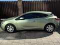 2012 Opel Astra GTC J Рестайлинг, зелёный, 650000 рублей - вид 2