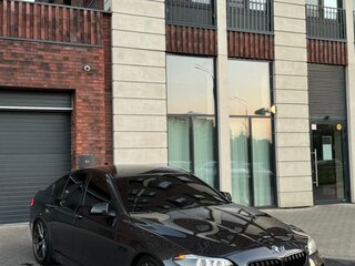 2013 BMW 5 серии 528i xDrive VI (F10/F11/F07), серый, 2350000 рублей, вид 1