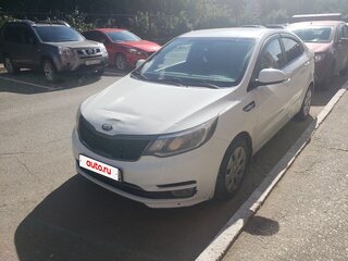 2016 Kia Rio III Рестайлинг, белый, 675000 рублей, вид 2