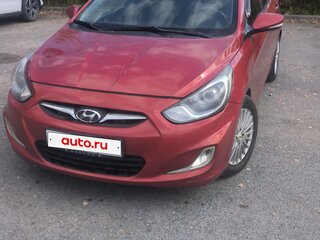 2012 Hyundai Solaris I, красный, 745000 рублей, вид 1