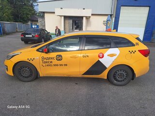 2018 Kia Ceed II Рестайлинг, золотистый, 1500000 рублей, вид 2