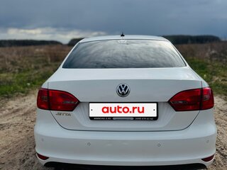 2011 Volkswagen Jetta VI, белый, 980000 рублей, вид 4