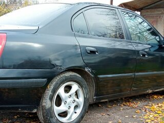 2005 Hyundai Elantra III (XD2) Рестайлинг, чёрный, 300000 рублей, вид 3