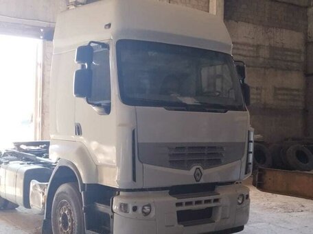 2012 Renault Premium, белый, 3900000 рублей, вид 2