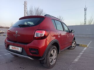 2015 Renault Sandero Stepway II, красный, 980000 рублей, вид 3