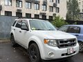 2010 Ford Escape II, белый