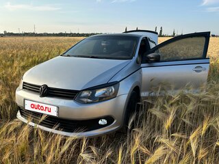 2011 Volkswagen Polo V, серебристый, 999999 рублей, вид 3
