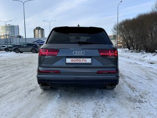 2016 Audi Q7 II (4M), серый, 3990000 рублей, вид 5
