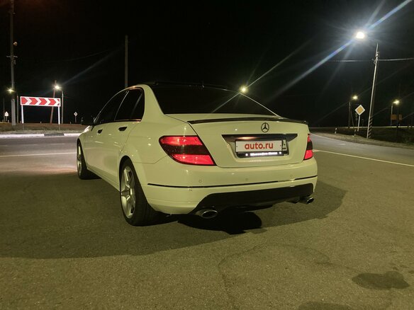 2008 Mercedes-Benz C-Класс 200 III (W204), белый, 1250000 рублей - вид 9