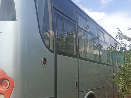 2008 Higer KLQ 6720, серебристый, 950000 рублей, вид 3