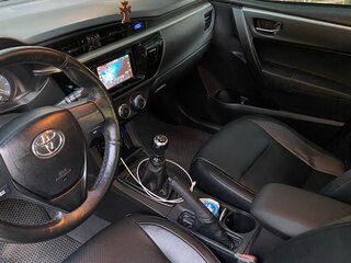 2014 Toyota Corolla XI (E160, E170, E180), белый, 1000000 рублей, вид 5