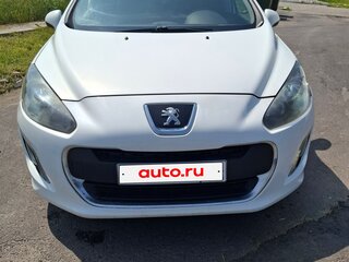 2012 Peugeot 308 I Рестайлинг, белый, 525000 рублей, вид 3
