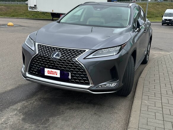 2022 Lexus RX 450h IV Рестайлинг, серебристый, 4300000 рублей