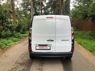2013 Renault Kangoo II Рестайлинг, белый, 999000 рублей, вид 5