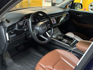 2021 Audi Q7 55 TFSI II (4M) Рестайлинг, синий, 6500000 рублей, вид 4