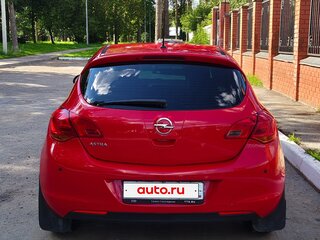 2010 Opel Astra J, красный, 720000 рублей, вид 3