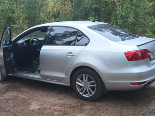 2014 Volkswagen Jetta VI, серебристый, 1050000 рублей, вид 5