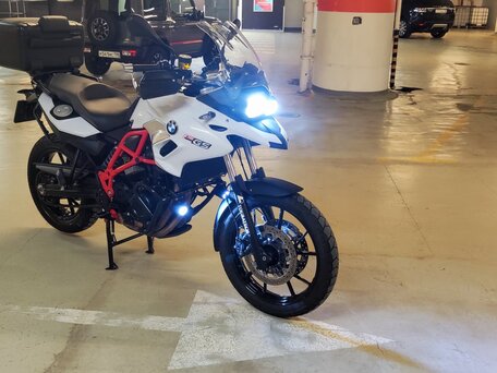 2015 BMW F 700 GS, белый, 690000 рублей, вид 3