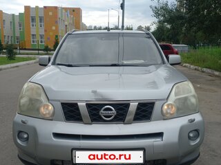 2010 Nissan X-Trail II, серебристый, 800000 рублей, вид 2