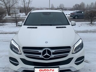 2015 Mercedes-Benz GLE 300 I (W166), белый, 3900000 рублей, вид 2