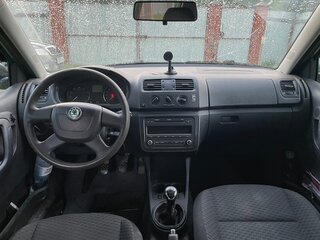 2011 Skoda Fabia II Рестайлинг, зелёный, 200000 рублей, вид 5