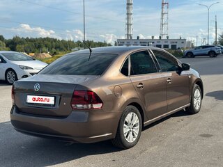 2014 Volkswagen Polo V, коричневый, 850000 рублей, вид 4